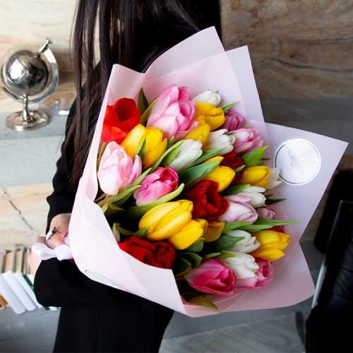 Букет из 35 тюльпанов "Микс" (От 3 букетов)