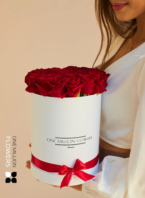 картинка Коробка «Рэд Наоми» White